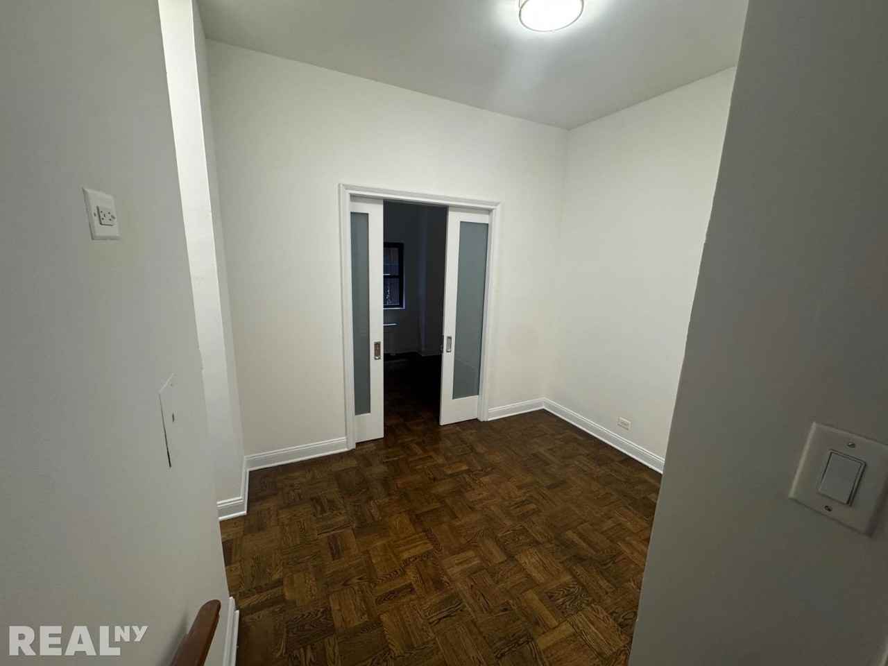 E 35th St #01A - Photo 7 of 9