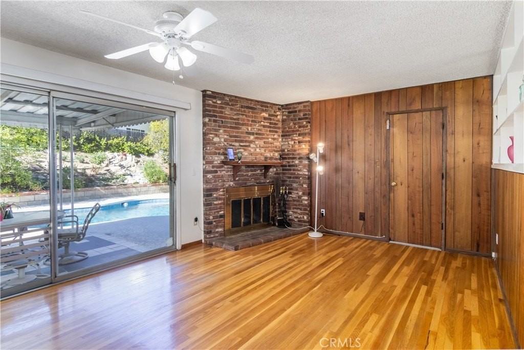 11543 Swinton Avenue - Photo 7 of 24