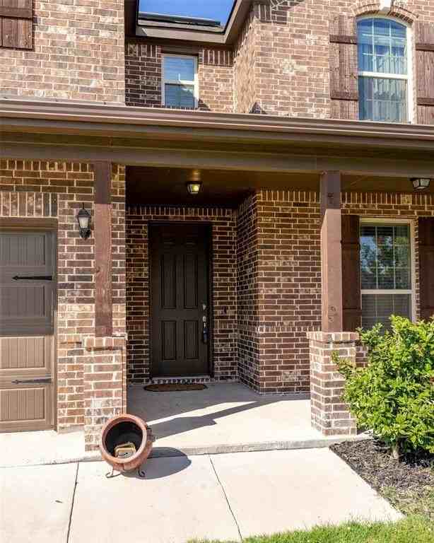 11740 Tuscarora Dr - Photo 3 of 34