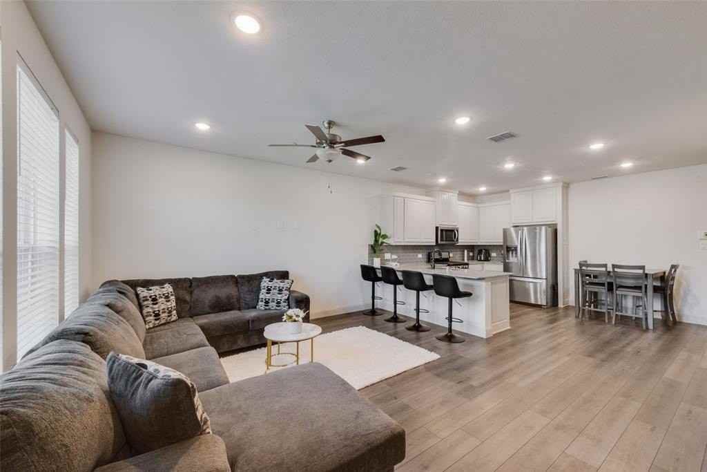 2522 High Cotton Ln - Photo 4 of 26