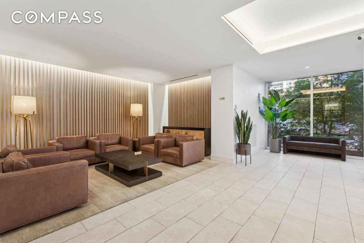 7025 Yellowstone Blvd #11D - Photo 2 of 23