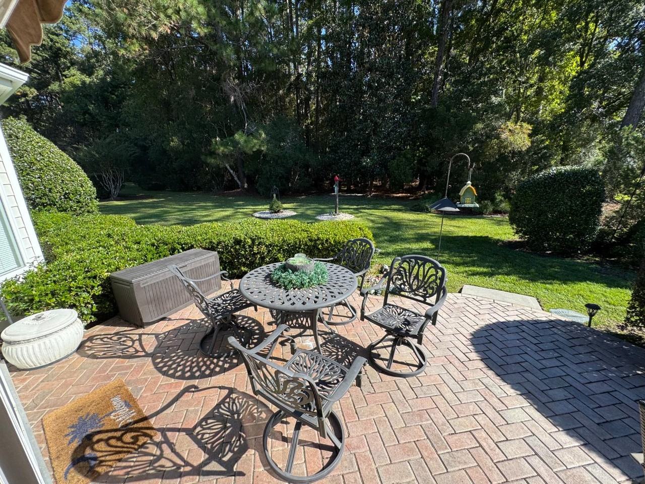 120 Coburn Dr W - Photo 7 of 11