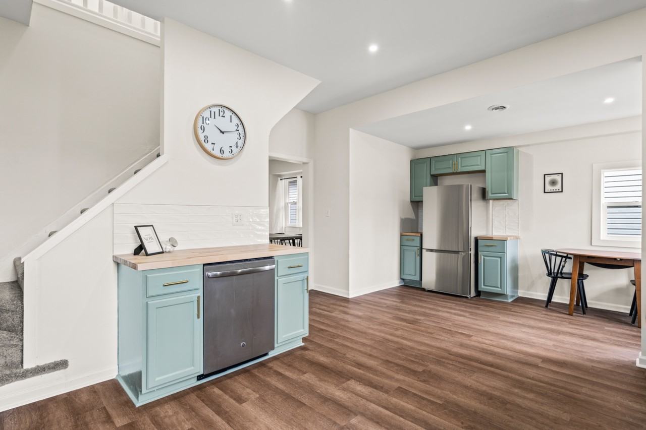 941 E Raymond St - Photo 7 of 11