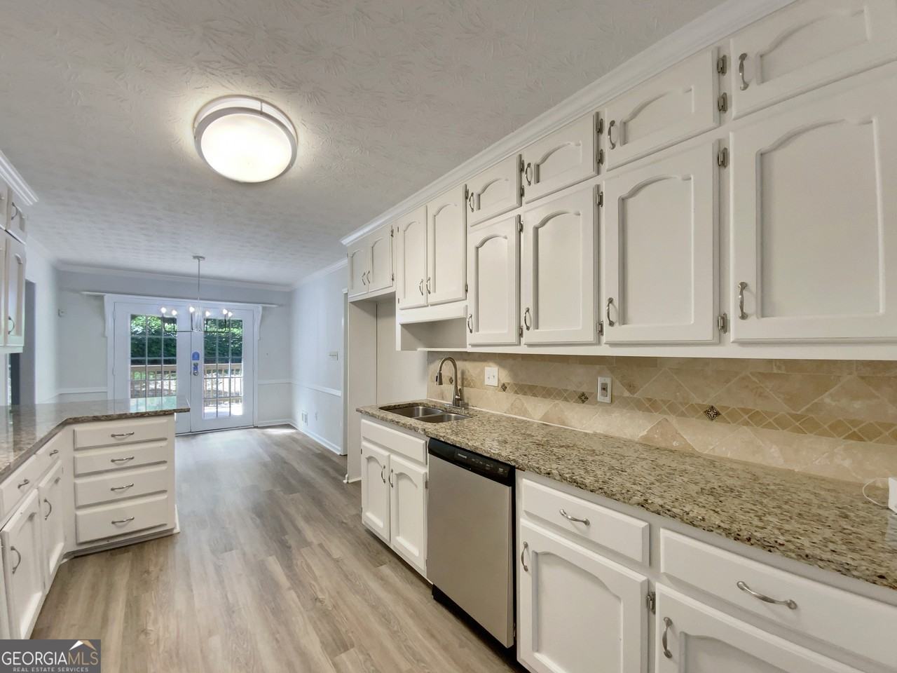 1583 Thornwood Drive - Photo 4 of 12