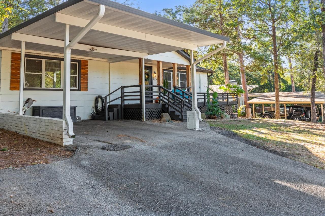 319 Hideaway Lane Central - Photo 5 of 20