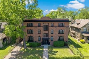 3708-3710 Summit St - Photo 1 of 1