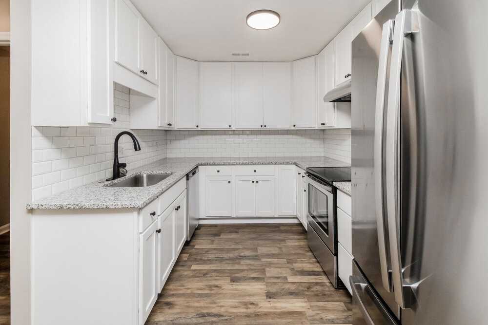 113 Daventry Pl - Photo 7 of 17