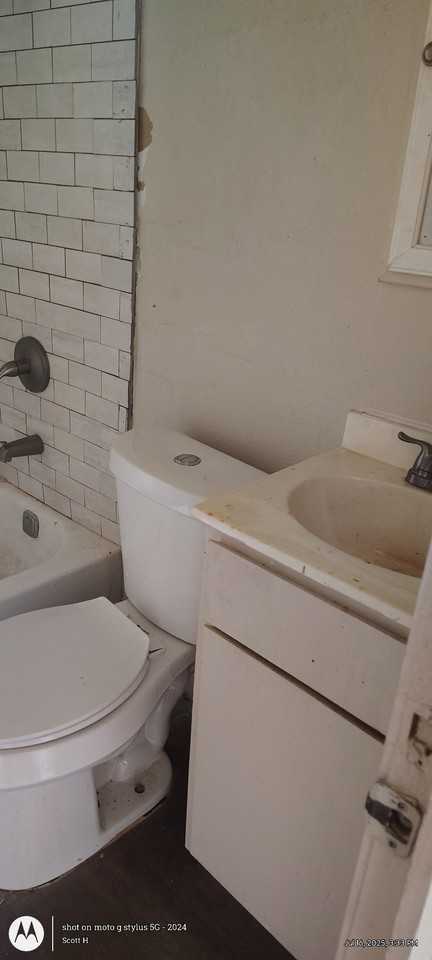 602 Little Avenue - Photo 6 of 8