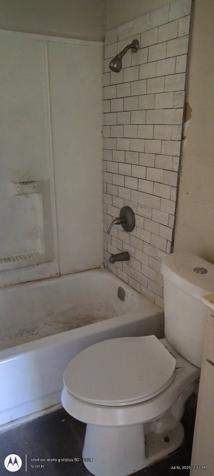 602 Little Avenue - Photo 5 of 8