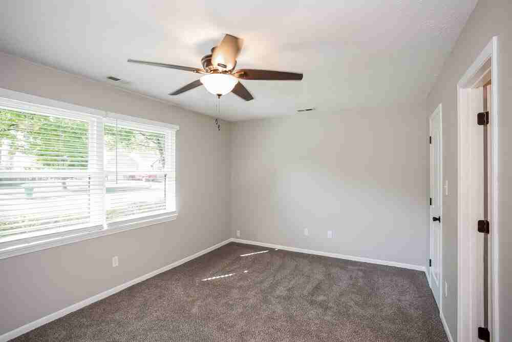 6682 Dunsany Court - Photo 7 of 16