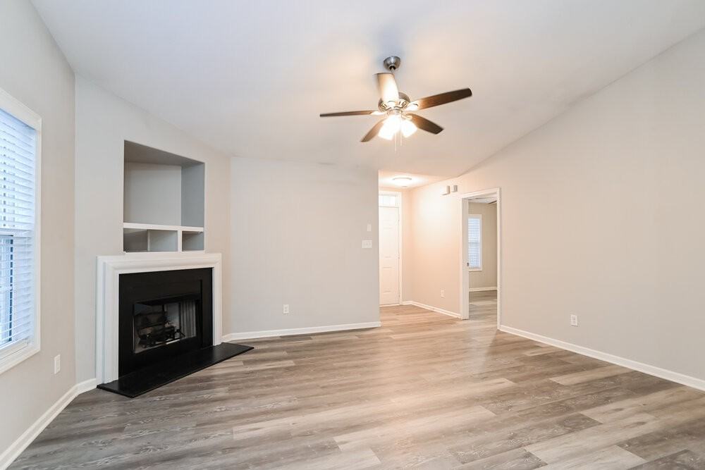 3004 Great Falls Drive - Photo 3 of 16