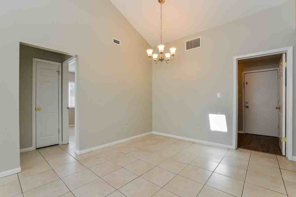 3531 Norwich Court - Photo 5 of 16