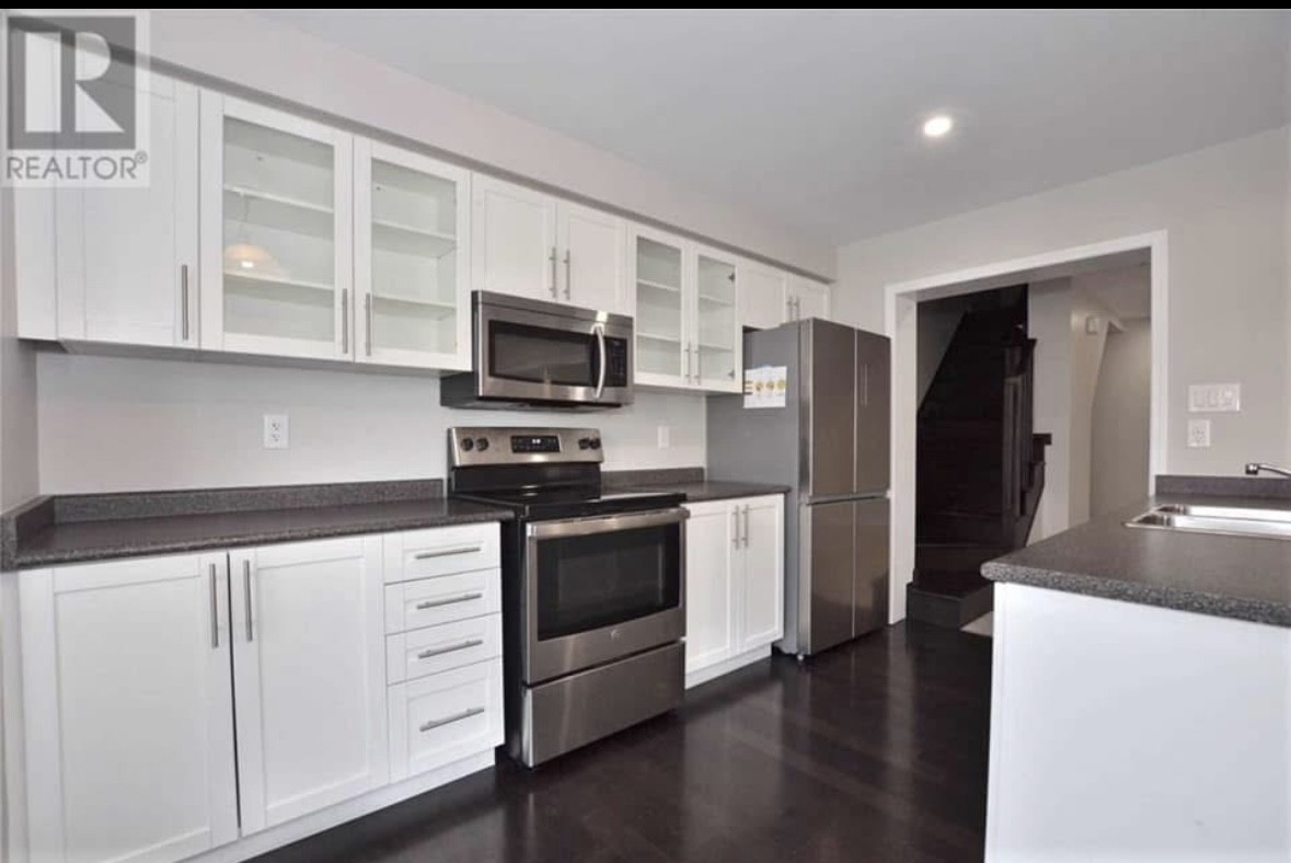 567 Pharo Point - Photo 2 of 14