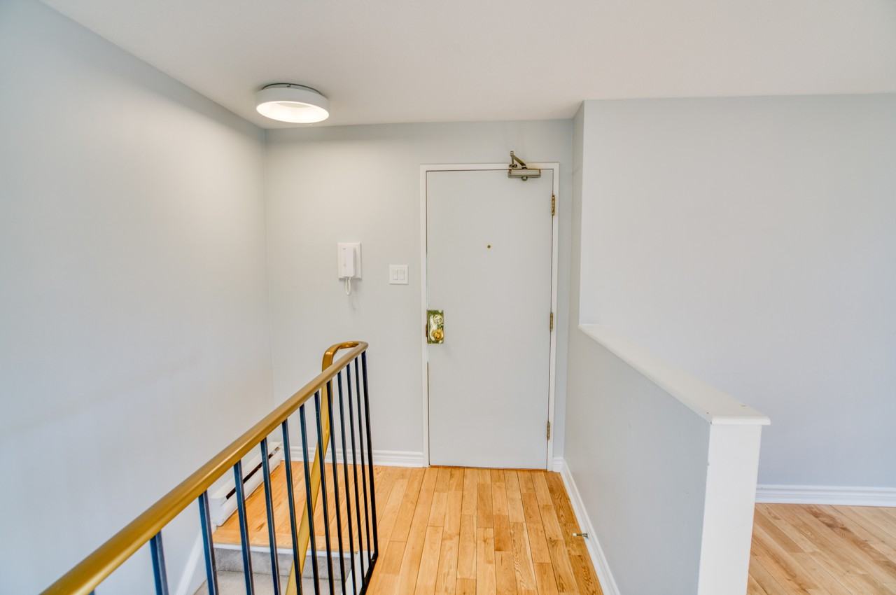 16 Sweetbriar Circle - Photo 2 of 26