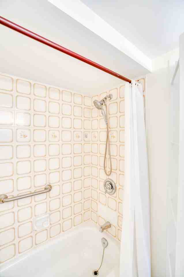 16 Sweetbriar Circle - Photo 5 of 26