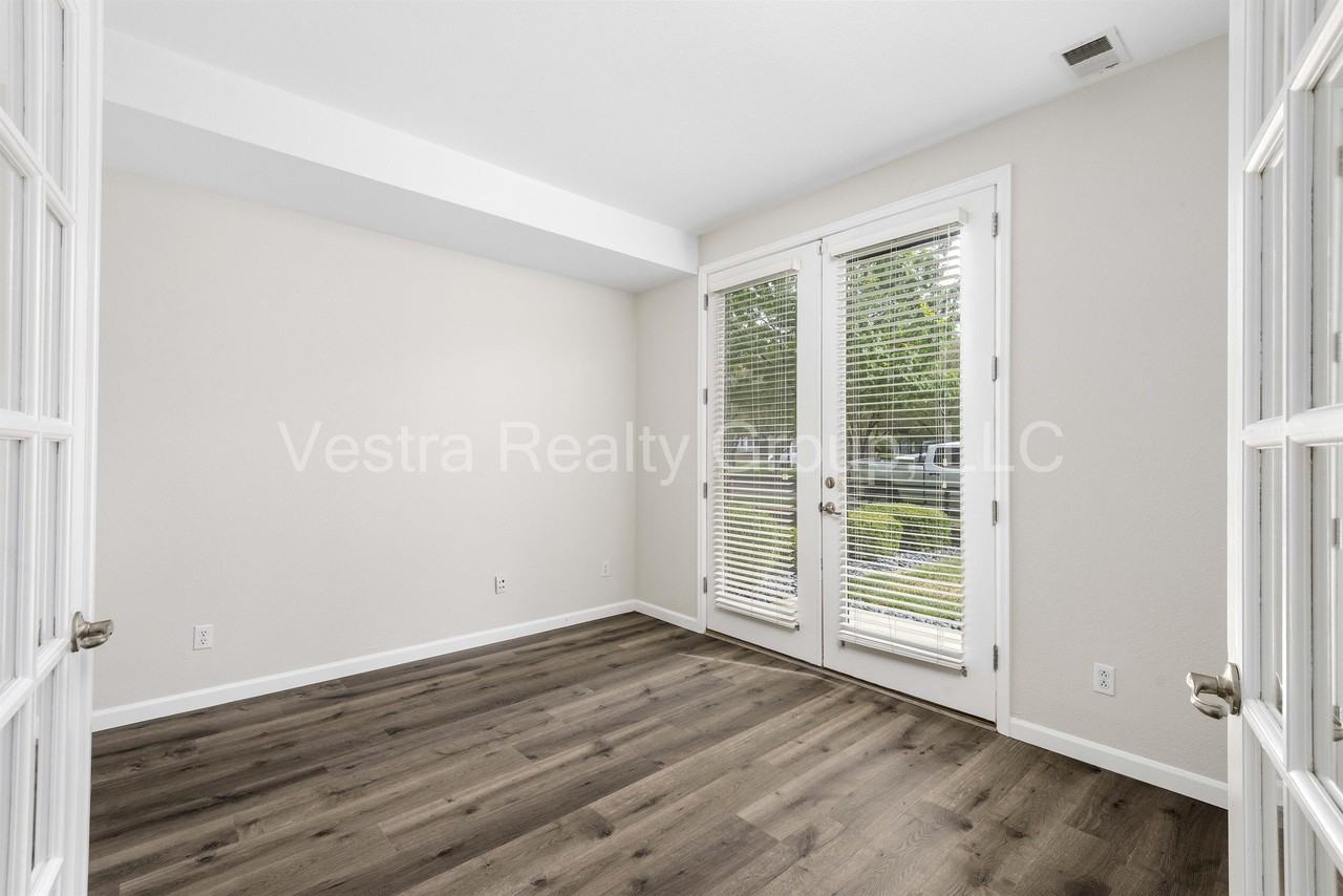 4157 W 118th Pl - Photo 4 of 35