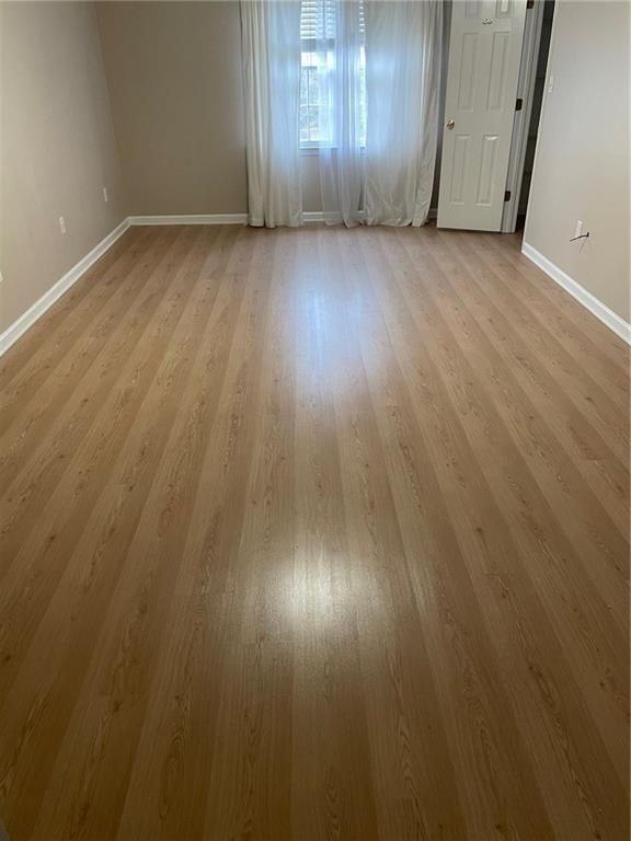 240 W Huntington Rd - Photo 4 of 29