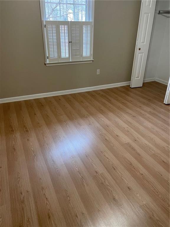 240 W Huntington Rd - Photo 5 of 29