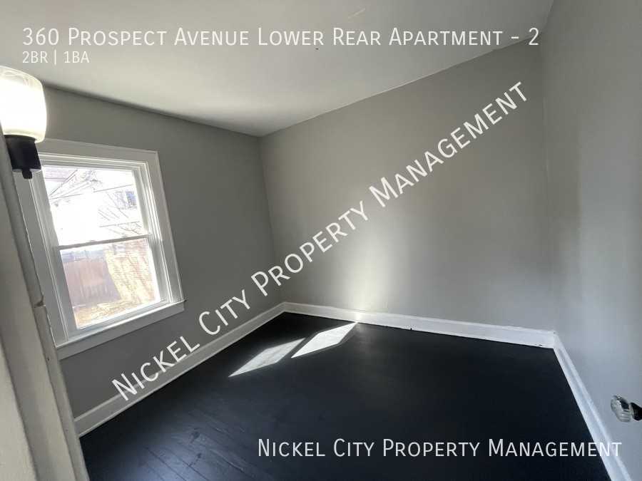 360 360 Prospect Avenue Lower Rear Apartment #2 - Photo 7 of 9