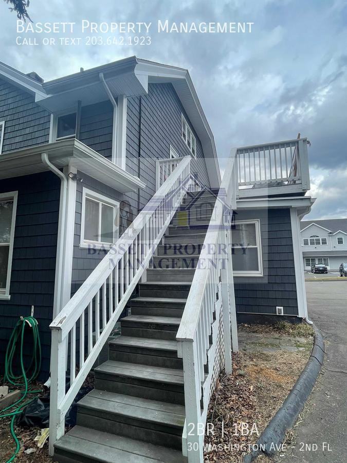 30 Washington Ave #2ndFL - Photo 3 of 11