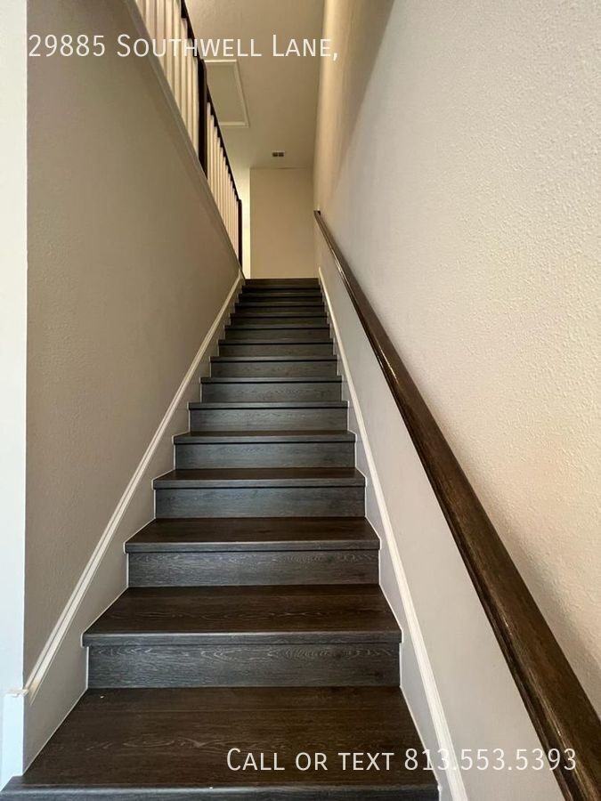 29885 Southwell Ln - Photo 7 of 16