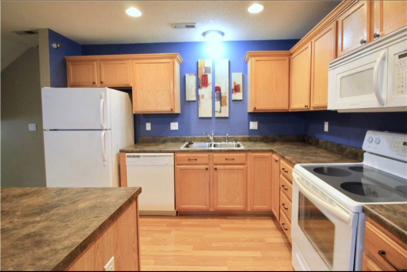 2150 Ne 18th St #29 - Photo 3 of 17