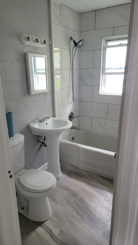 1112 Rivington Street #2 - Photo 7 of 9