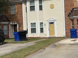 featured image of 4011 Ketch Dr