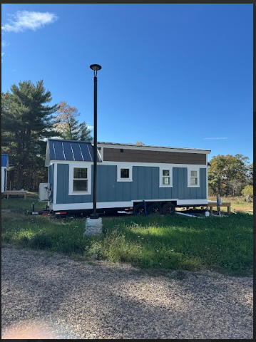 37 Park Ave #F - Photo 2 of 6