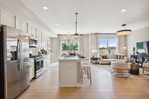 featured image of 6385 Hamilton Woods Blvd S