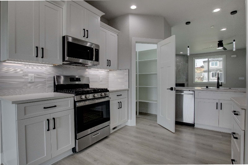 750 Rio Vista Loop - Photo 5 of 19