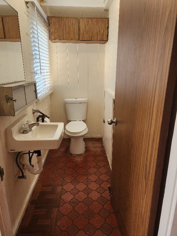 2470 Lakoloa Place - Photo 5 of 9