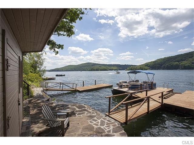 86 Lake Dr S - Photo 2 of 20