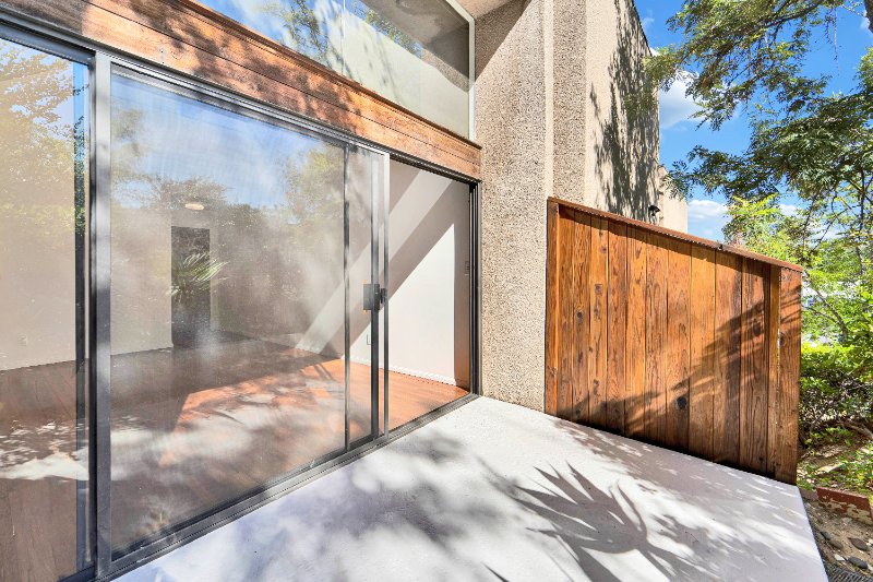 2717 Griffith Park Blvd #D - Photo 3 of 20