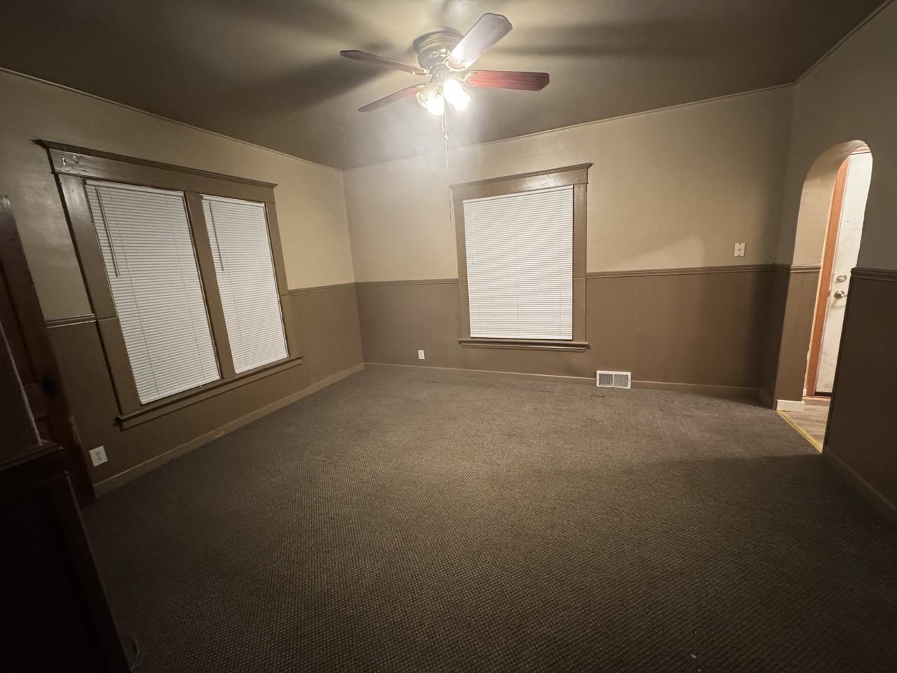 204 Independence Ave S #NA - Photo 6 of 20