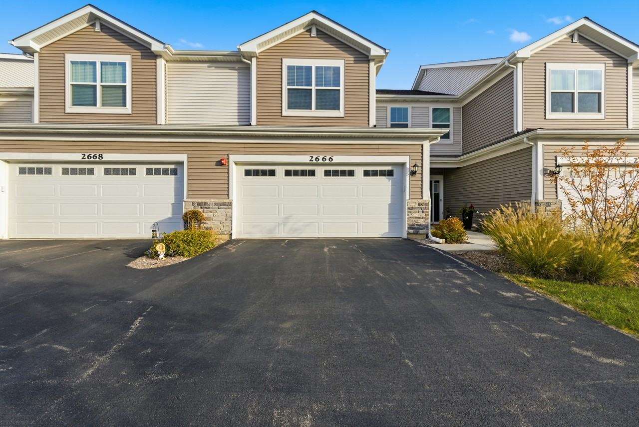 2666 Martini Street - Photo 2 of 34