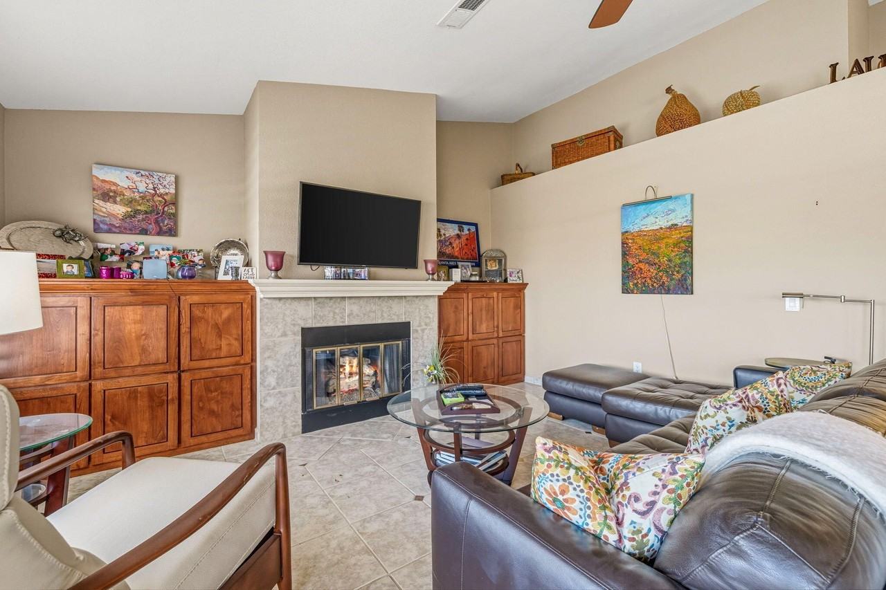 42654 Sand Dune Dr - Photo 7 of 50