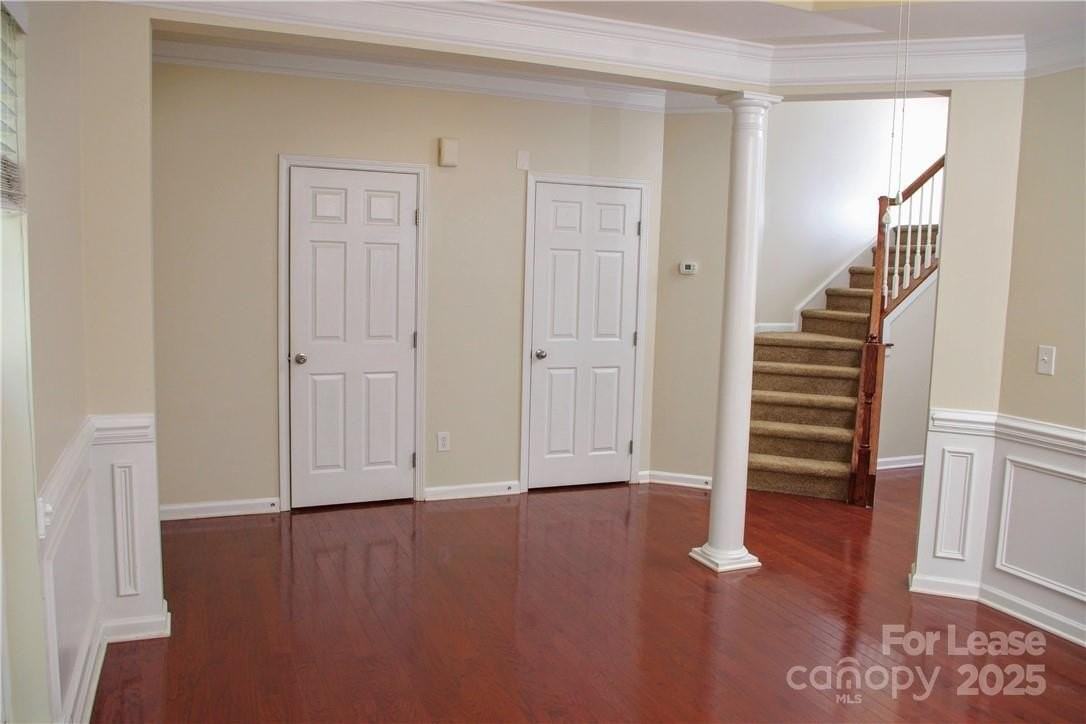 8339 Viewpoint Ln - Photo 4 of 30