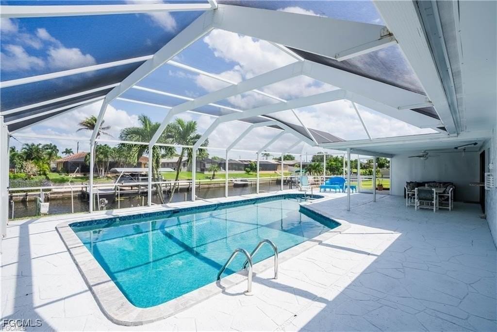 1421 Se 29th Ter - Photo 2 of 23