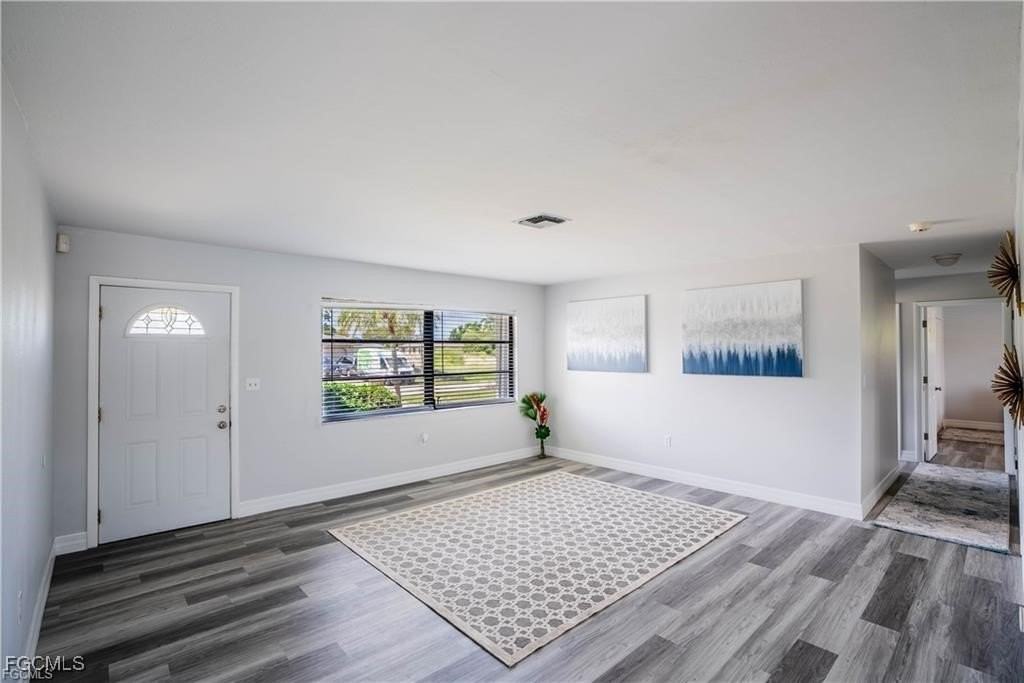 1421 Se 29th Ter - Photo 6 of 23