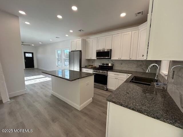 43 Salem Pl - Photo 4 of 17