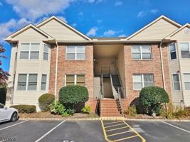 featured image of 1 Frankie Ln