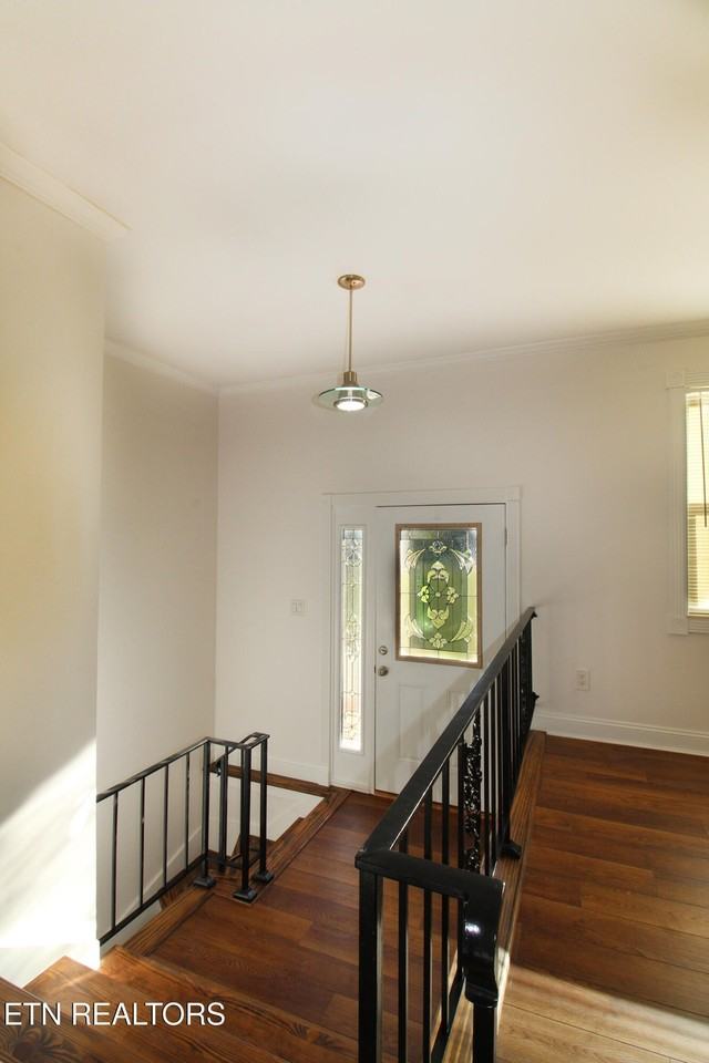 9301 Oakshire Cir - Photo 7 of 39