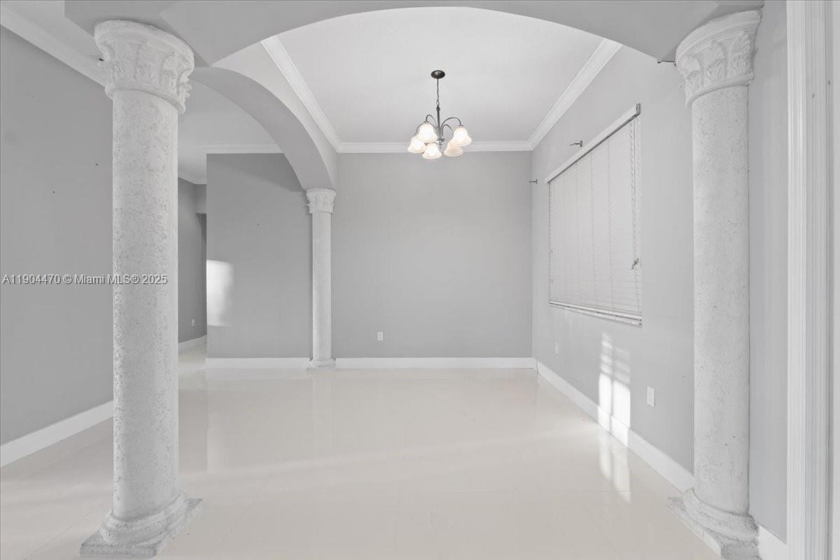 16640 Nw 86th Ct - Photo 3 of 8