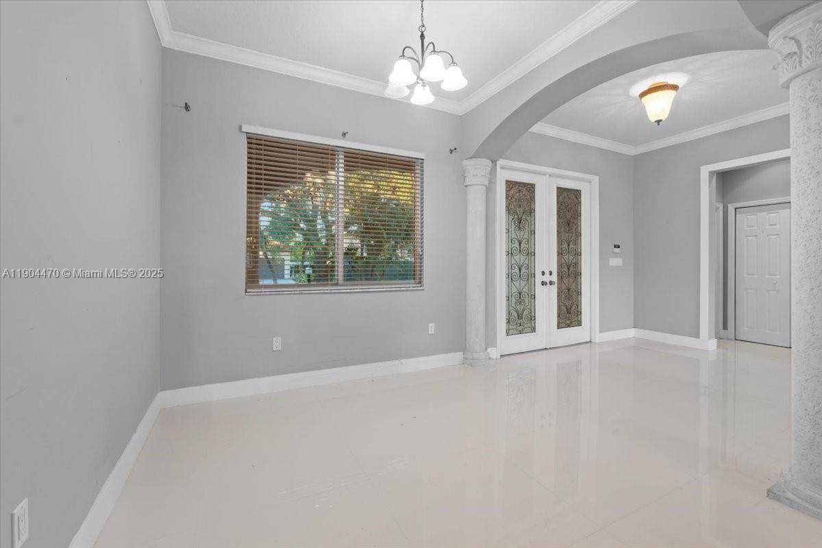 16640 Nw 86th Ct - Photo 4 of 8