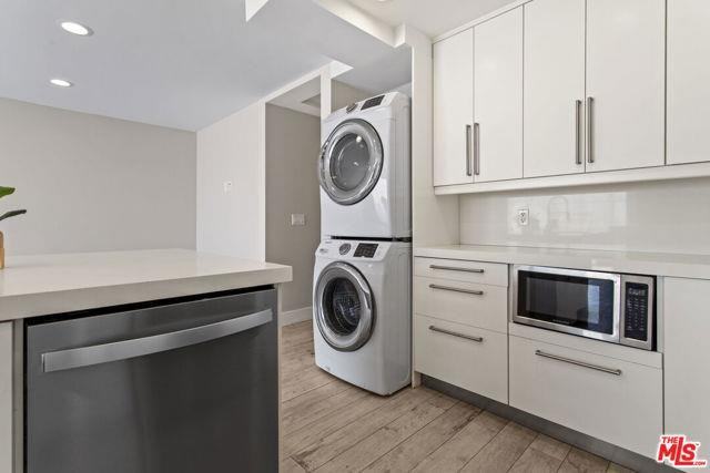 6955 Trolleyway - Photo 2 of 8