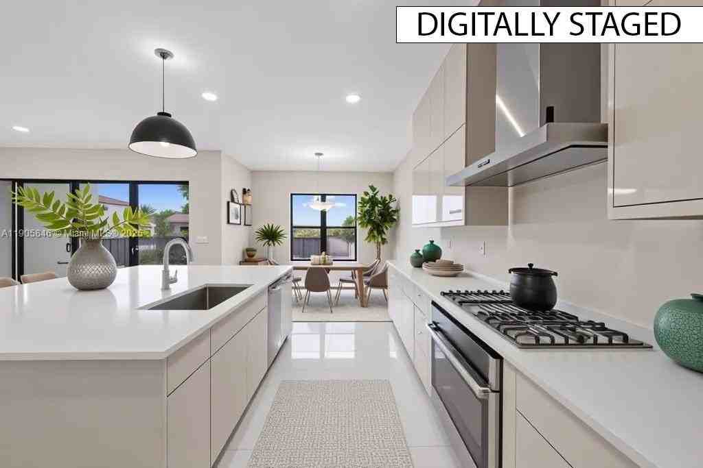 20422 Southernwood Ave - Photo 7 of 23