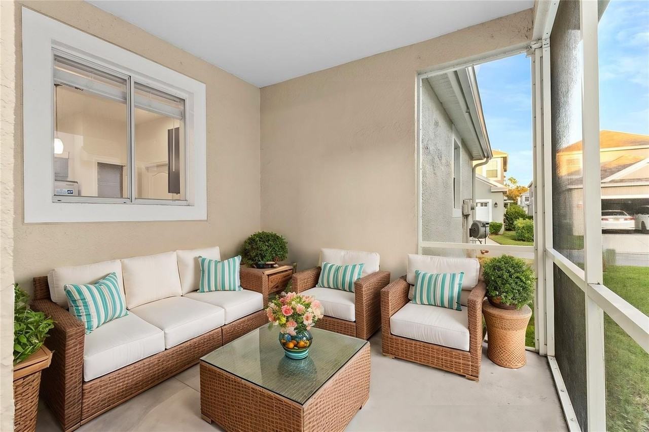 10806 Spring Mountain Pl - Photo 7 of 22