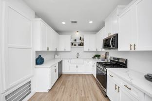 Narcissus Rd - Photo 1 of 1