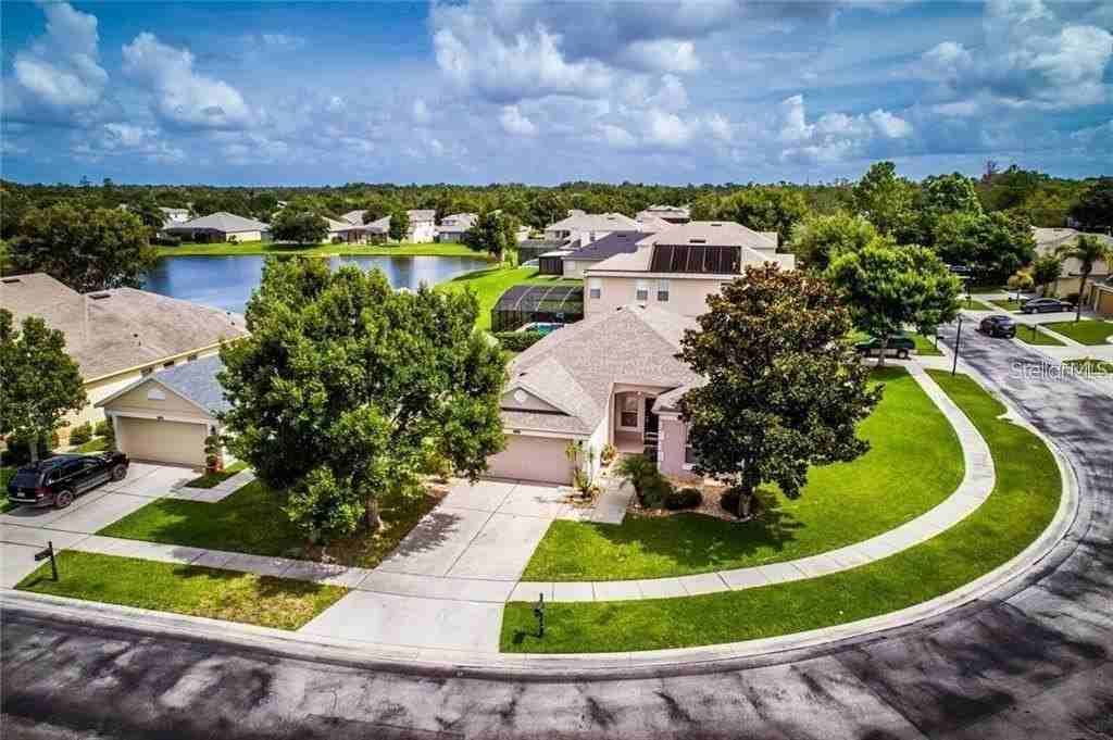 2672 Bellewater Pl - Photo 5 of 24